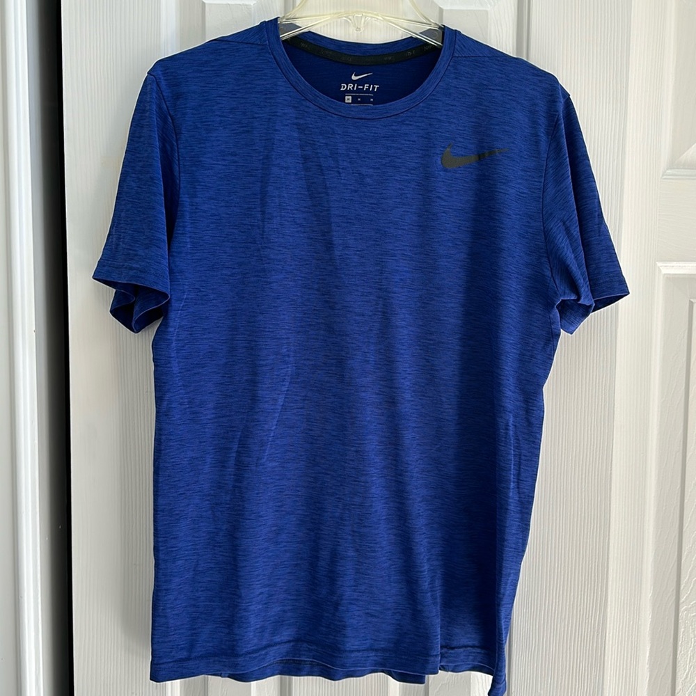 Nike dri-fit tshirt